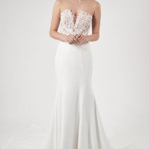 Rita Vinieris - Alyne - Zayde Gown Size 10